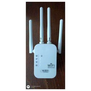 Long Range 1200Mbps 2.4G 5G Dual Band Wireless Internet WiFi Repeater
